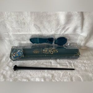 FANTASTIC BEASTS wand wizarding world Credence Barebone universal Studios